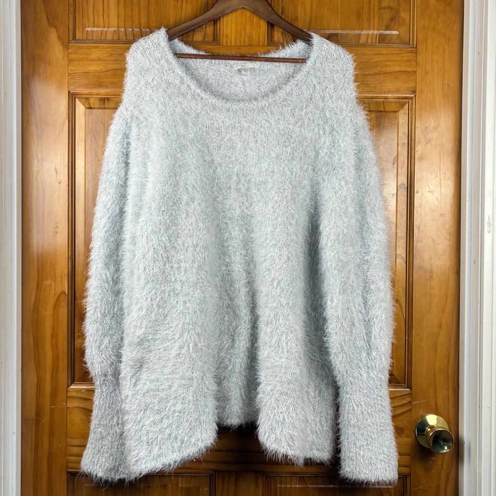 C Est. 1946 Plus Size 26/28W Fluffy Metallic Sparkle Sweater Silver Holiday